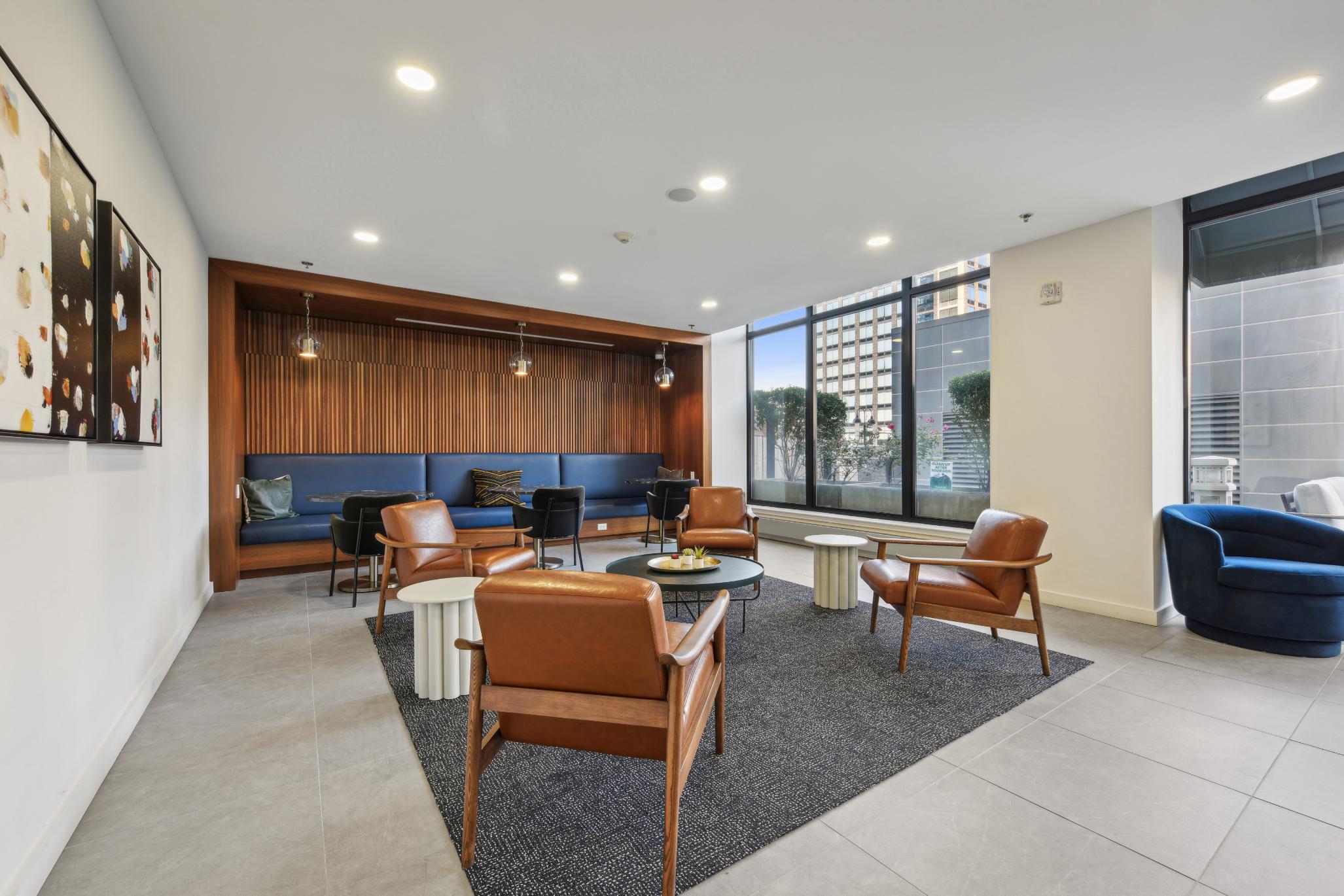 Skylounge seating